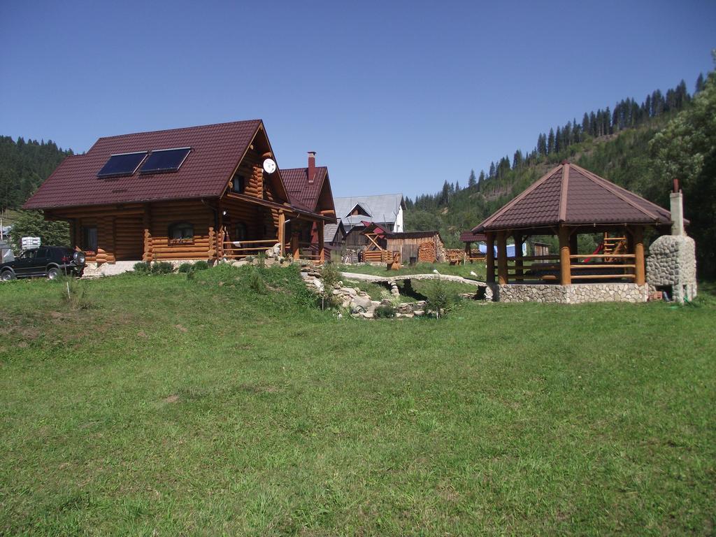 Cabana Piatra Runcului Vatra Moldoviţei Екстериор снимка